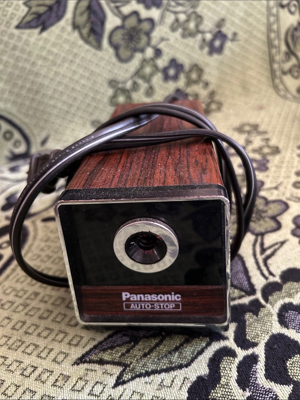 Panasonic Black and Woodgrain Sharpener with Auto-Stop, Vintage